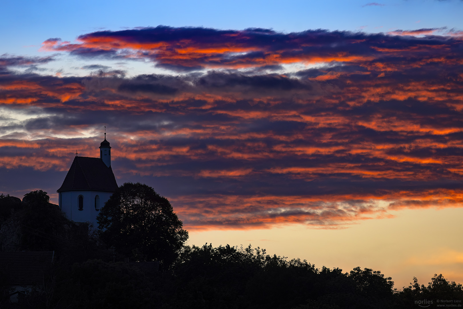 Brennender Himmel bei St. Margaretha