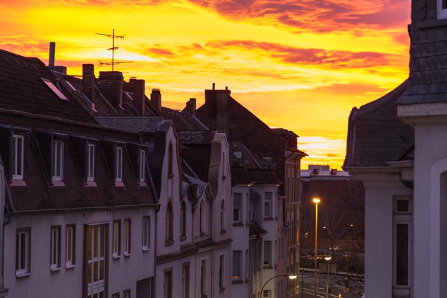 "brennender" Himmel über Frankfurt 2