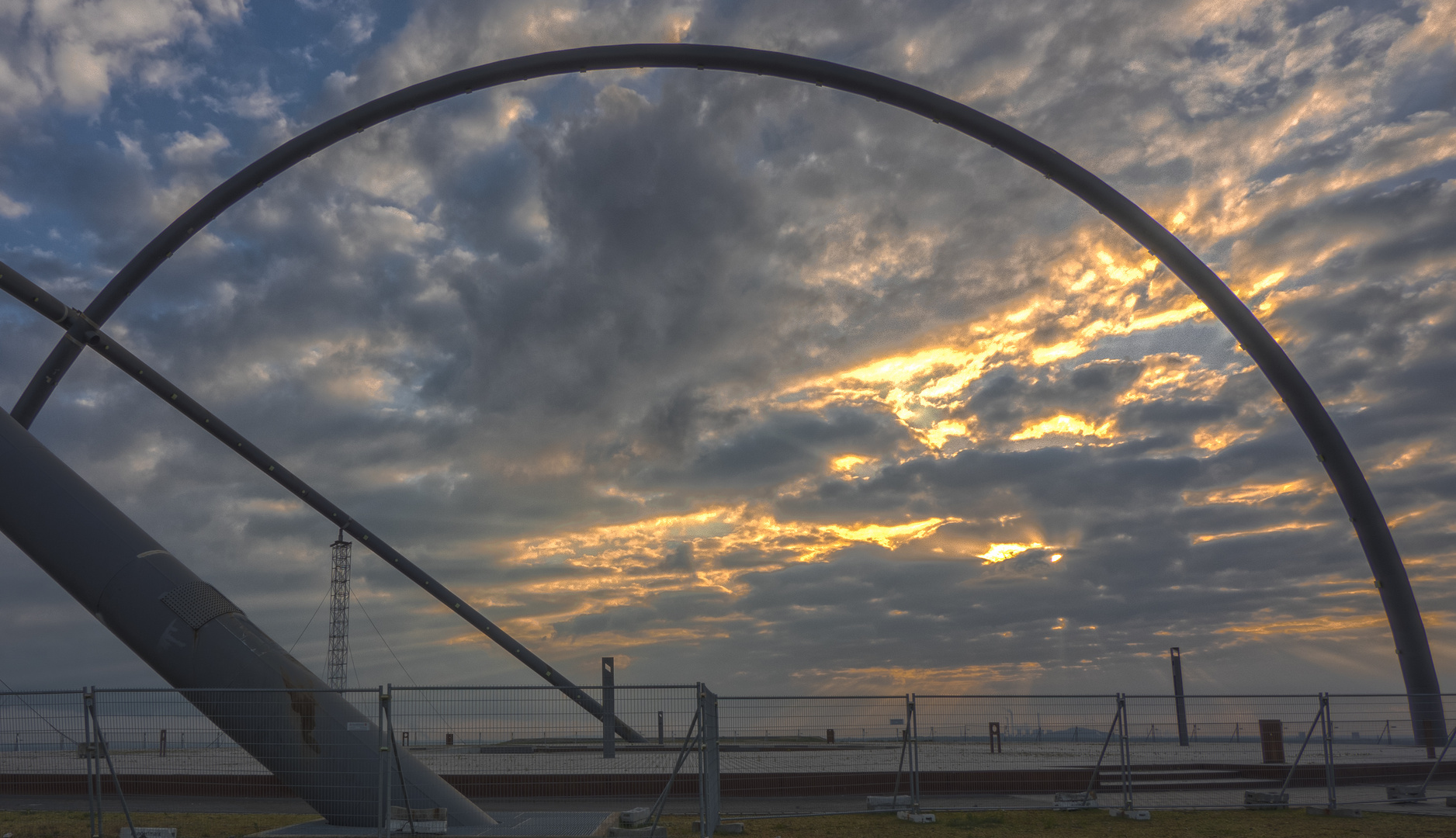 Brennender Himmel über Hoheward