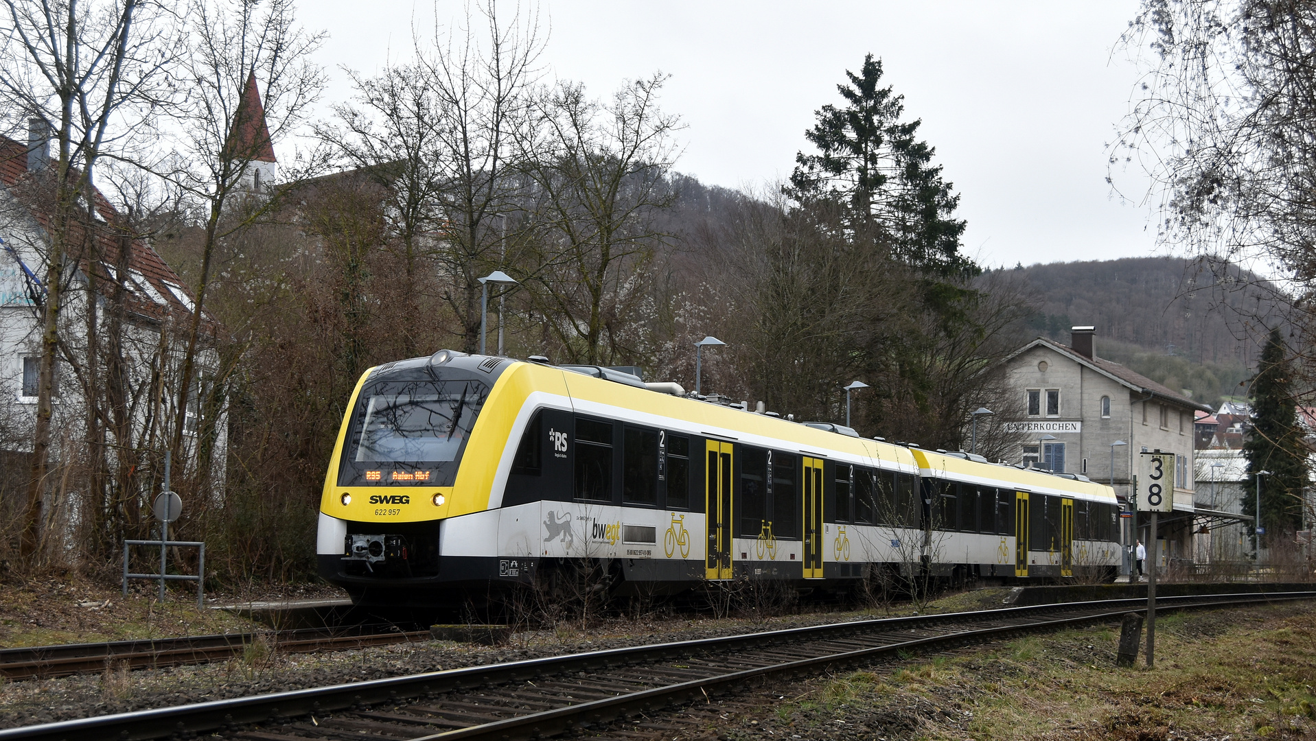 Brenzbahn am Bf Unterkochen 13.3.2024