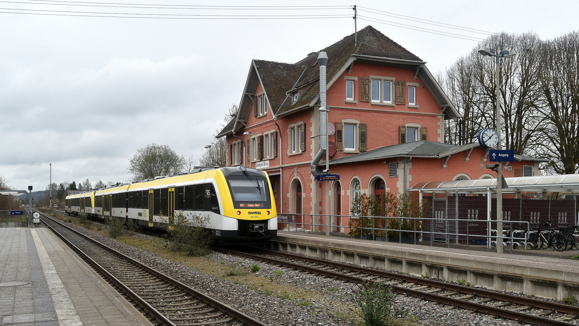 Brenzbahn im Bf Sontheim-Brenz 18.3.2024