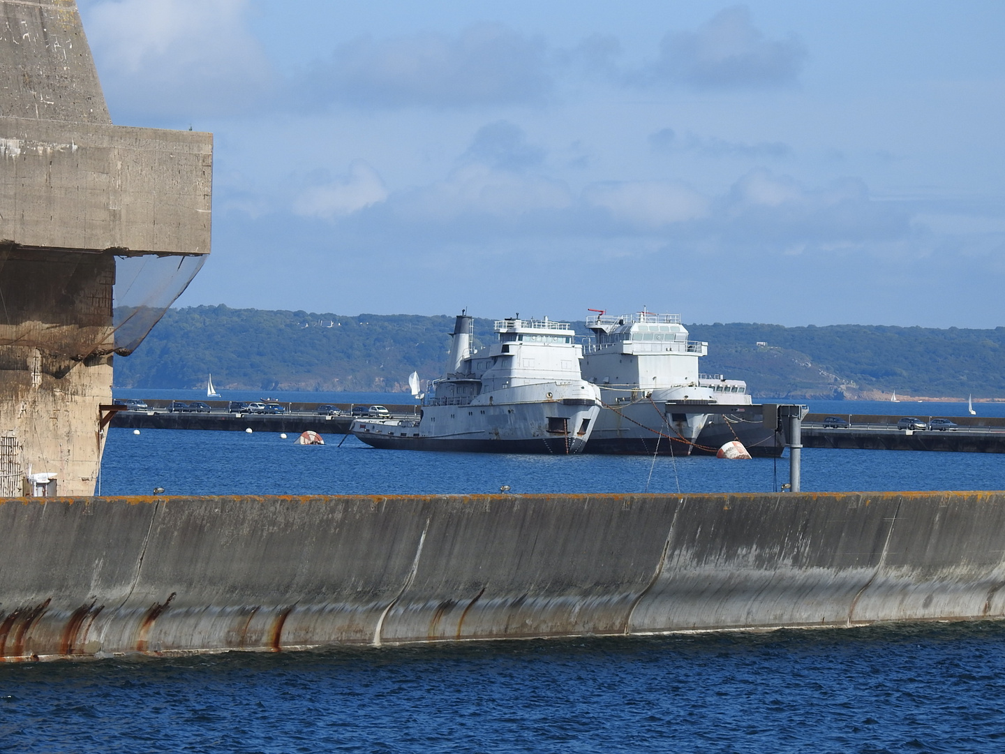 Brest, de l'Arsenal aux maisons de pêcheurs ....