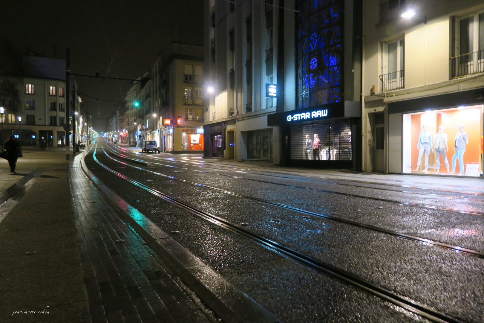 Brest : rue jean Jaurès la nuit