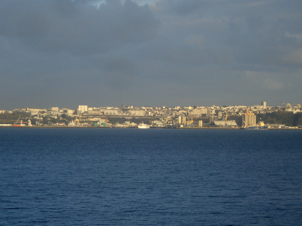 brest vu depuis la pointe l armorique