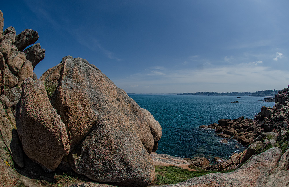 Bretagne - Granit Rose... der Koloss