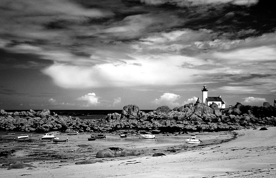 Bretagne Leuchtturm S/W