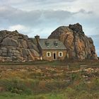 Bretange Haus zwischen den Felsen