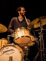 Brian Blade dr