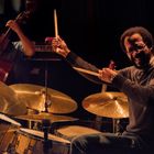 Brian Blade dr - John Patitucci b