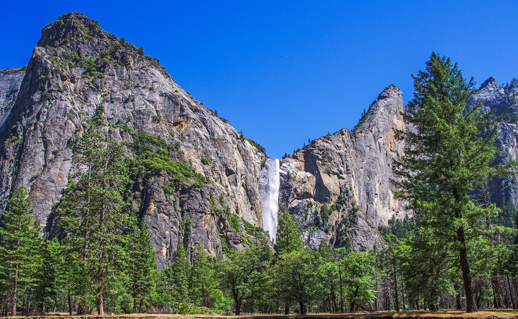 Bridalveil Falls