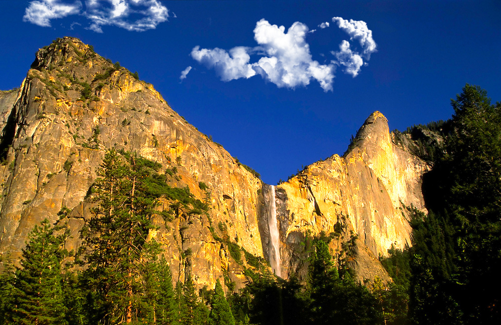 Bridalveil Falls Yosemite