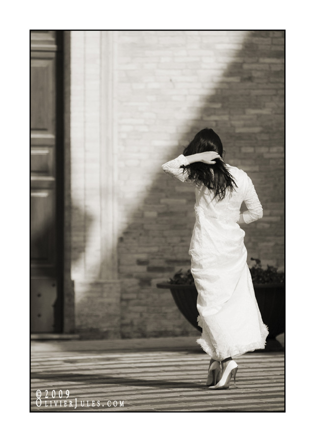 Bride from behind