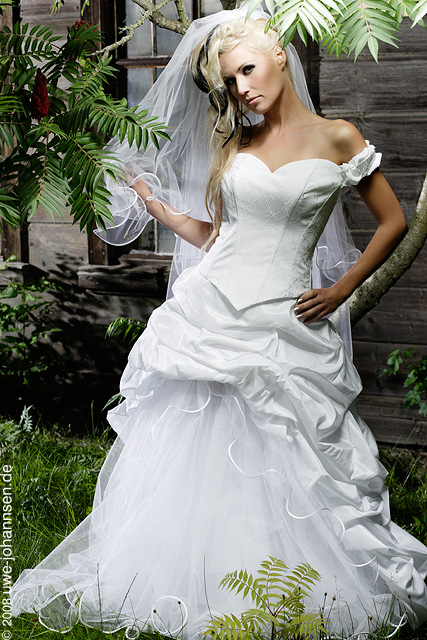 bride in white