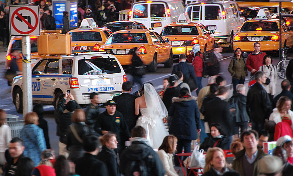 Bride on Times Square / Braut am Times Square