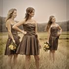 bridesmaids in straw...