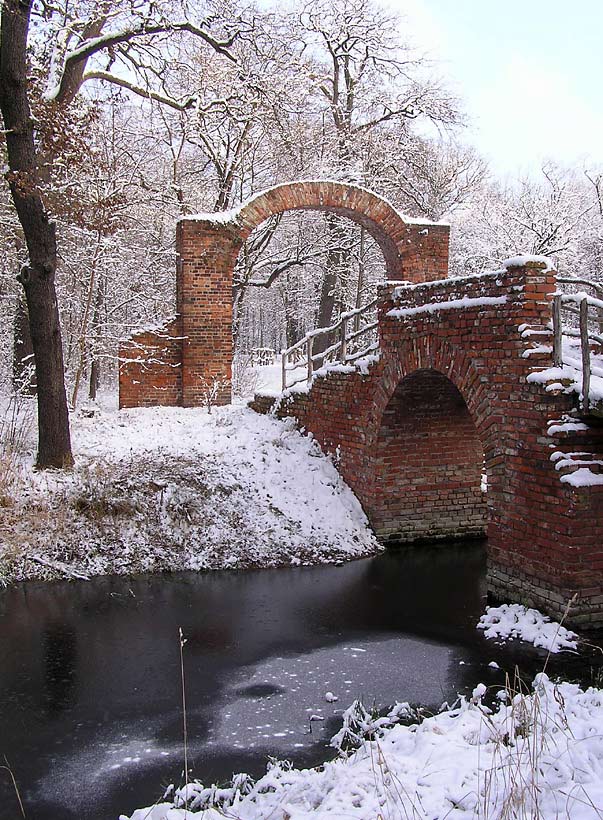 Bridge in winter