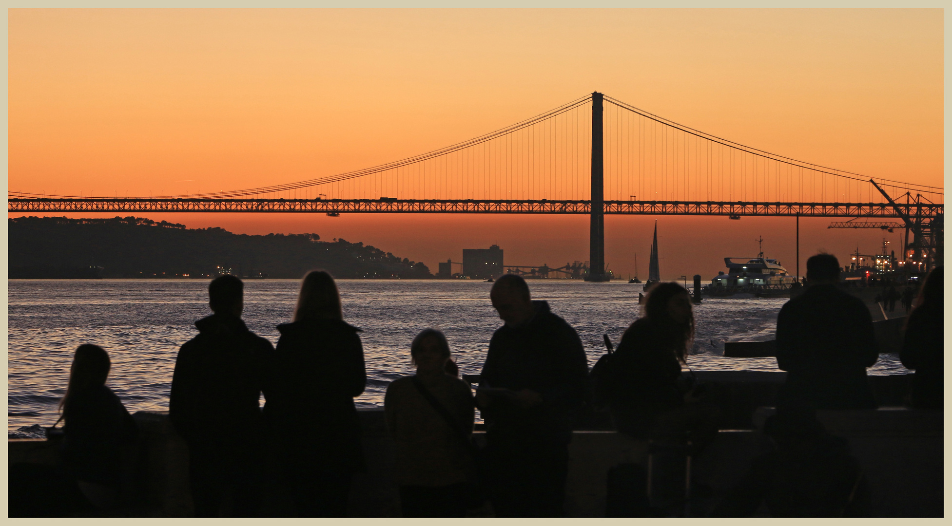 bridge over the tagus 5