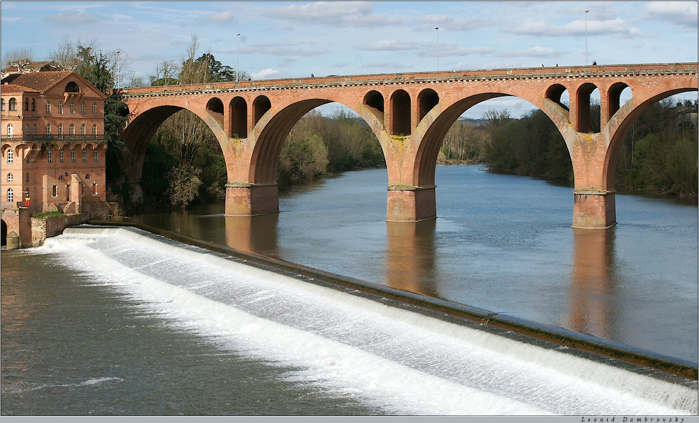 Bridge over the Tarn river