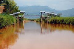 Bridge over the waterway on the Inle Lake