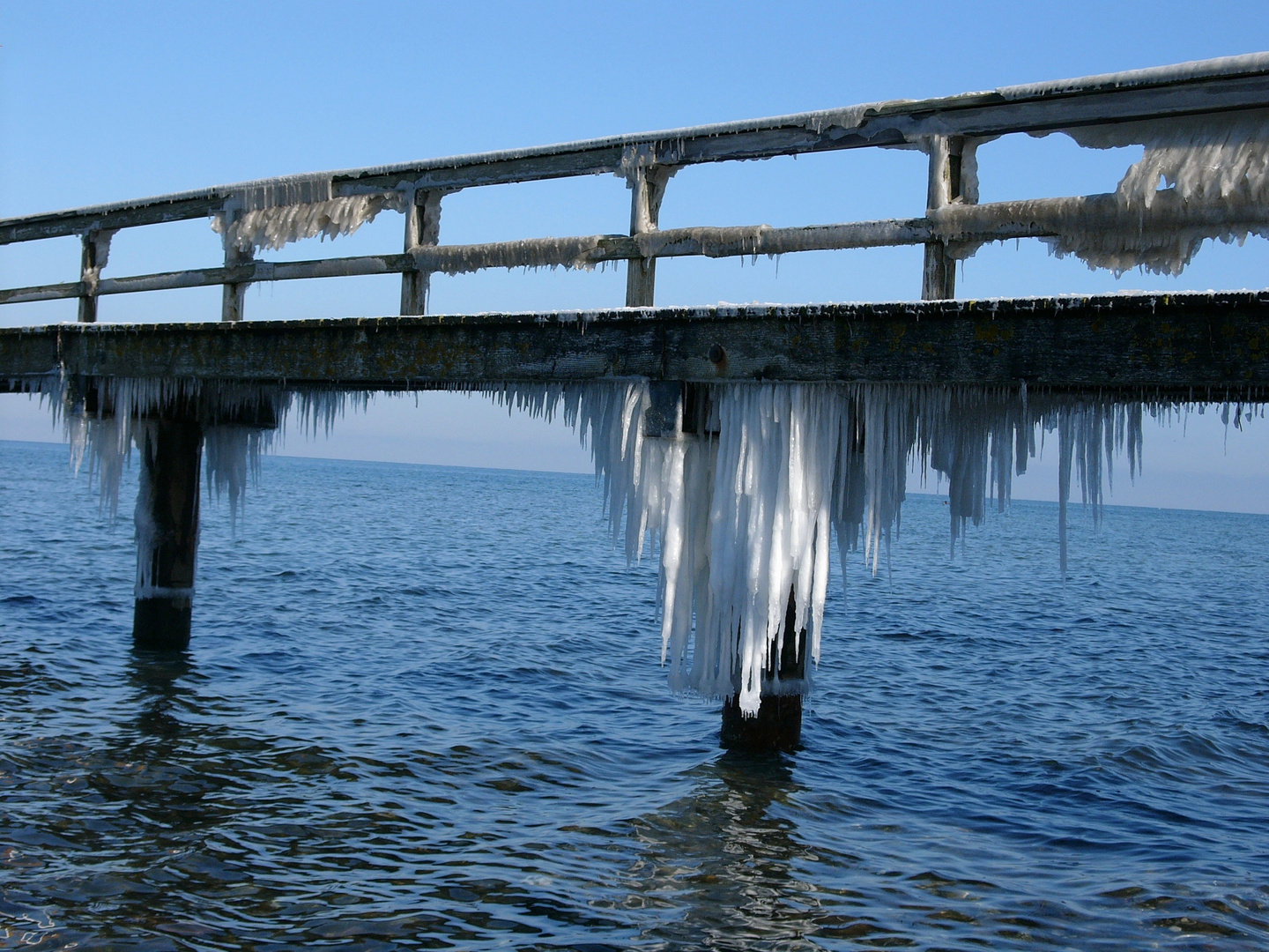 Bridge over troubled water