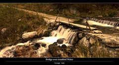 Bridge over troubled Water
