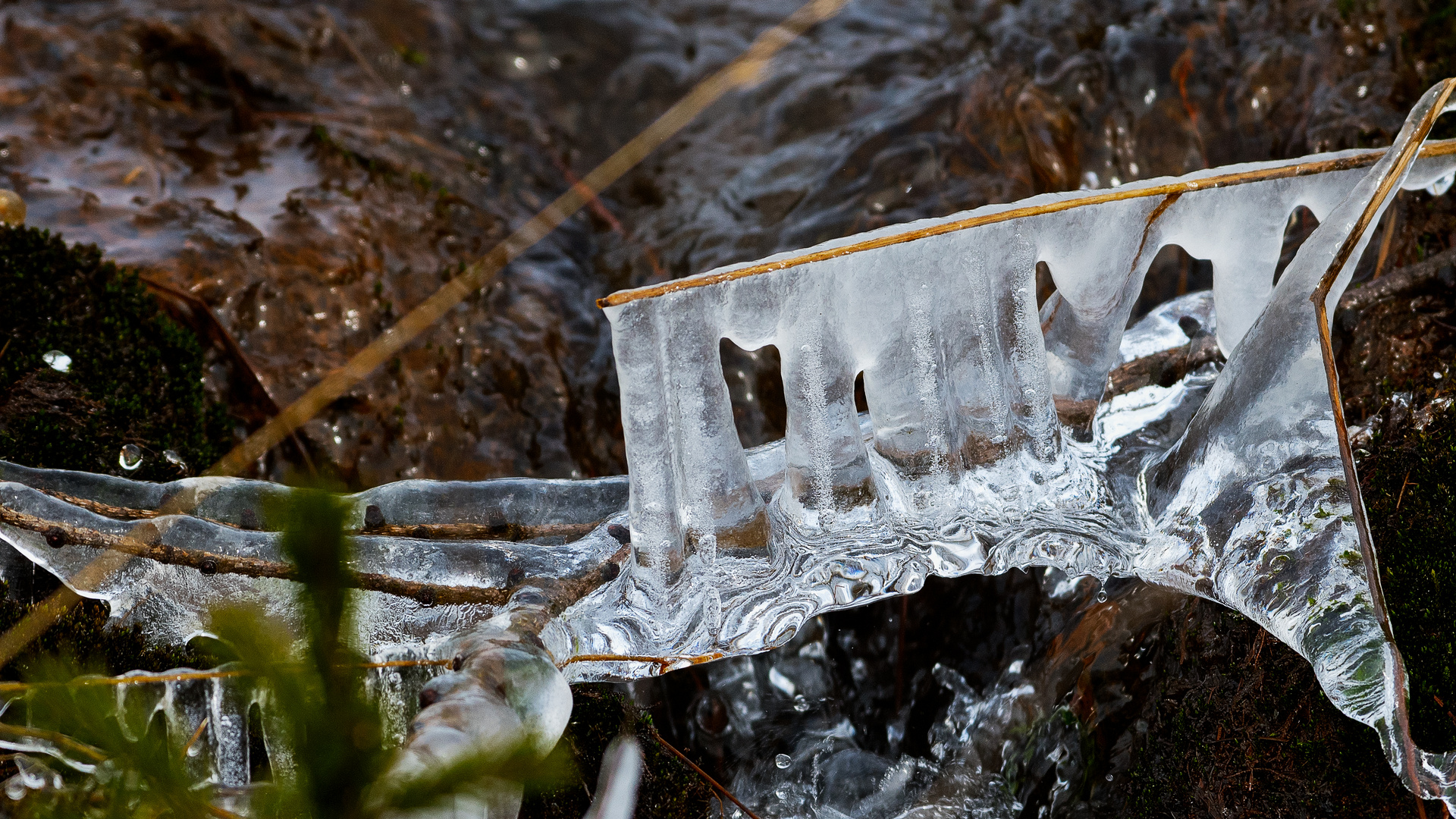 Bridge over troubled water