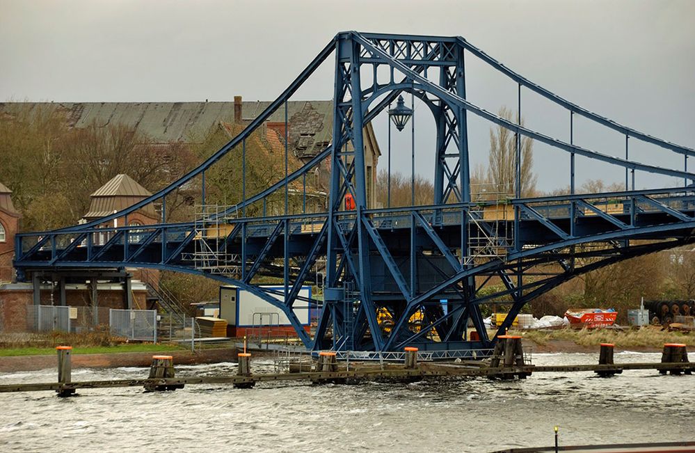 "Bridge over troubled water" - Hier sind Nieten ausdrücklich erwünscht!