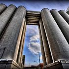 Bridge road's Silos or my imaginary Colossus of Rhodes