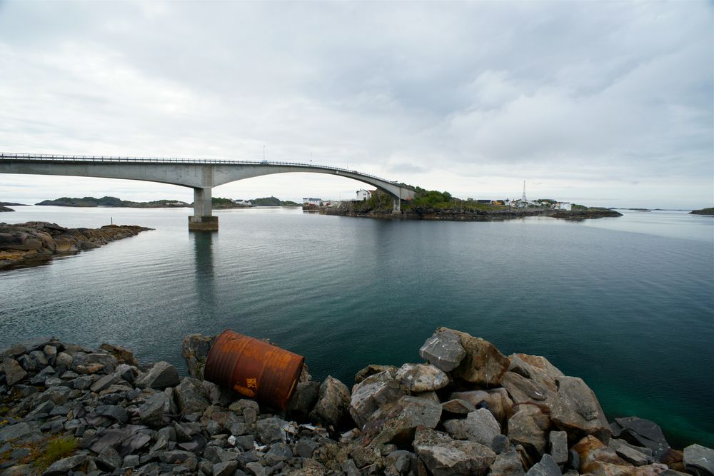 Bridge to Henningsvaer