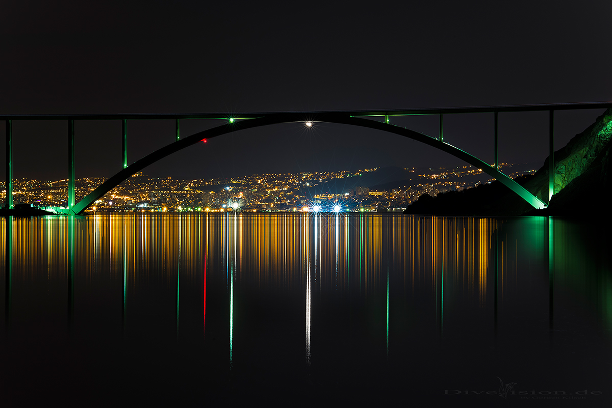 Bridge with light