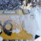 Briefkasten im Schnee