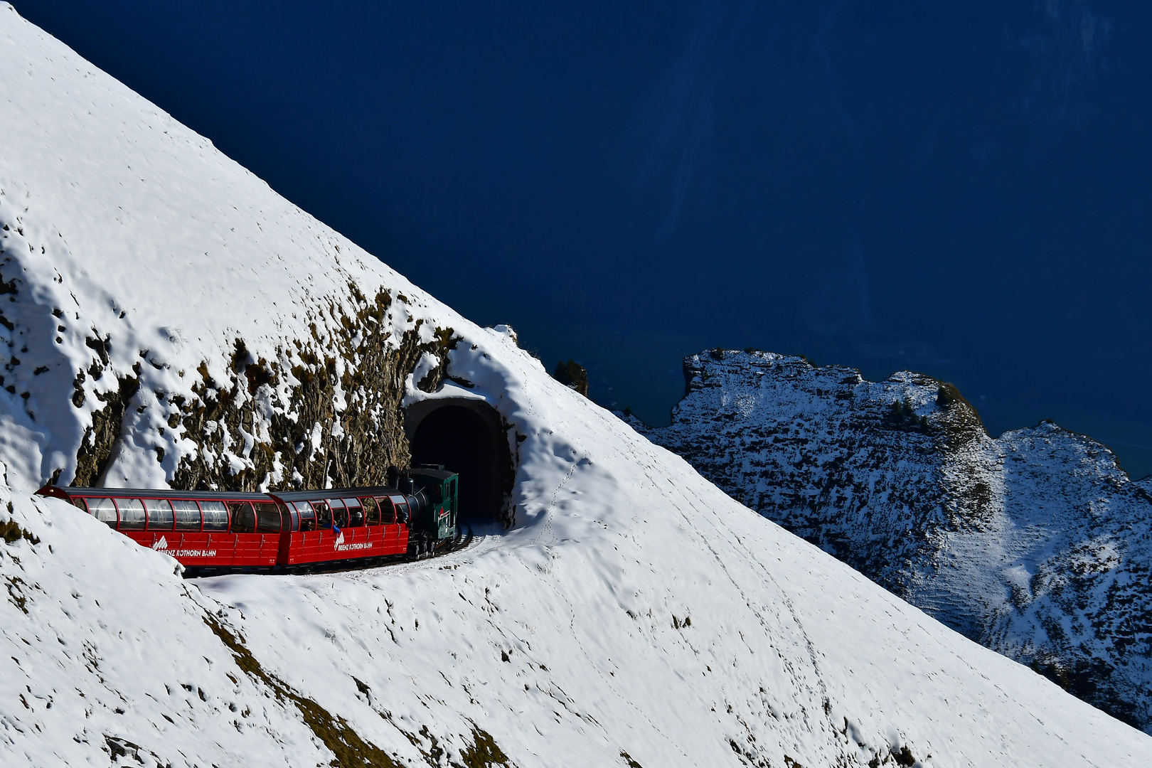 Brienz Rothorn Bahn im Spätherbst