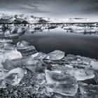 bright night at jökulsarlon