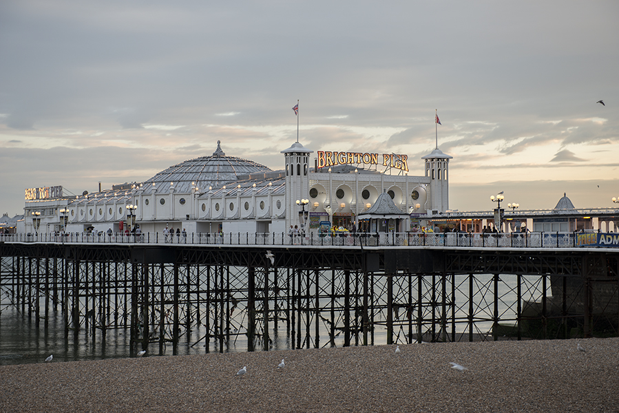 Brighton bei Abend