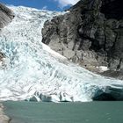 Briksdalbreen