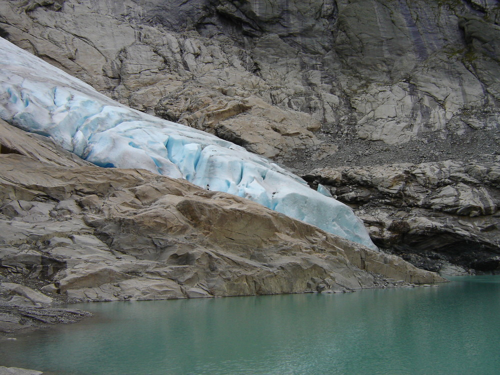 Briksdalsbreen 1