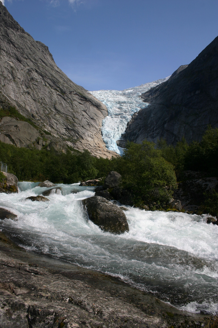 Briksdalsbreen