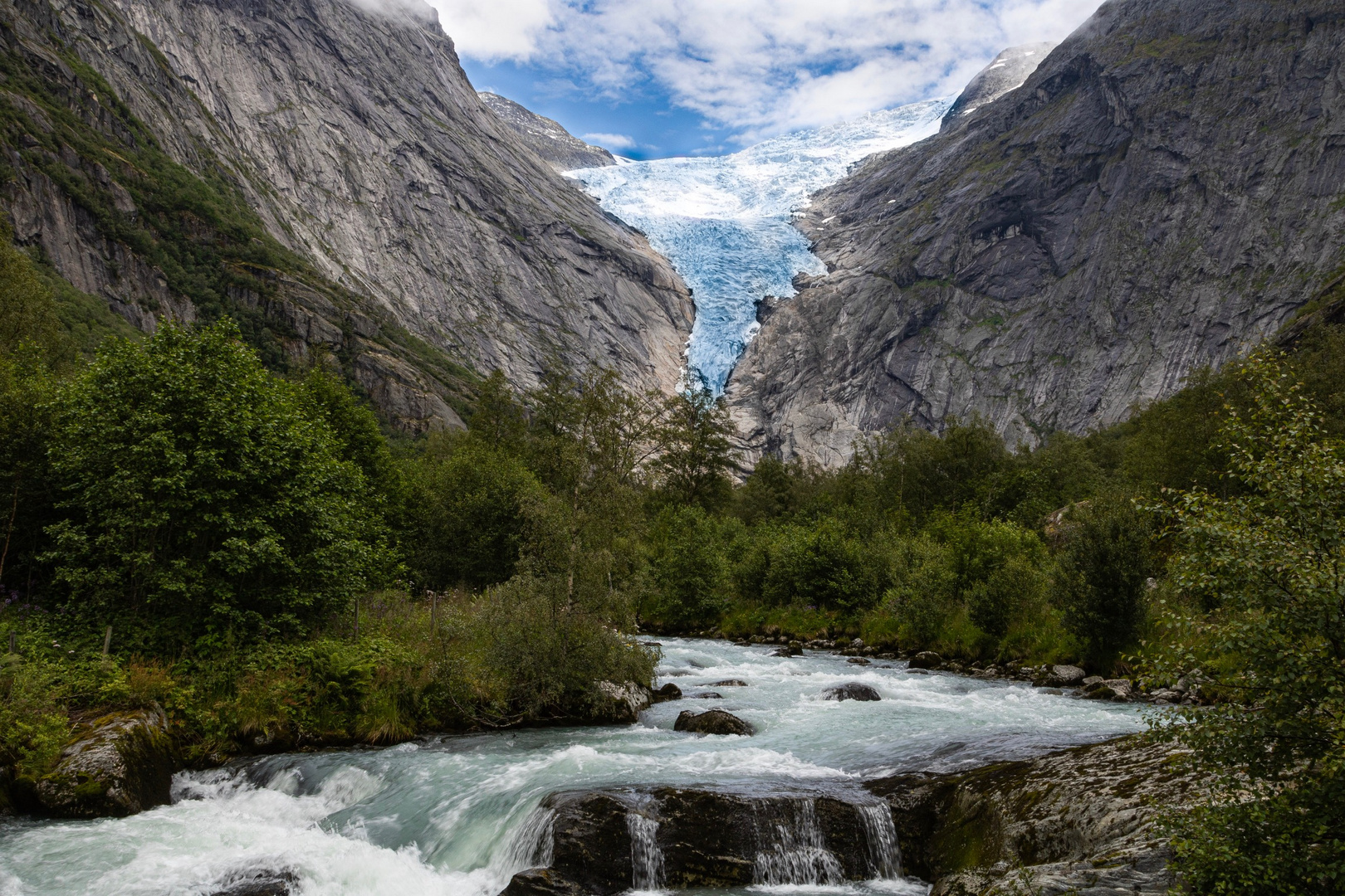 Briksdalsbreen