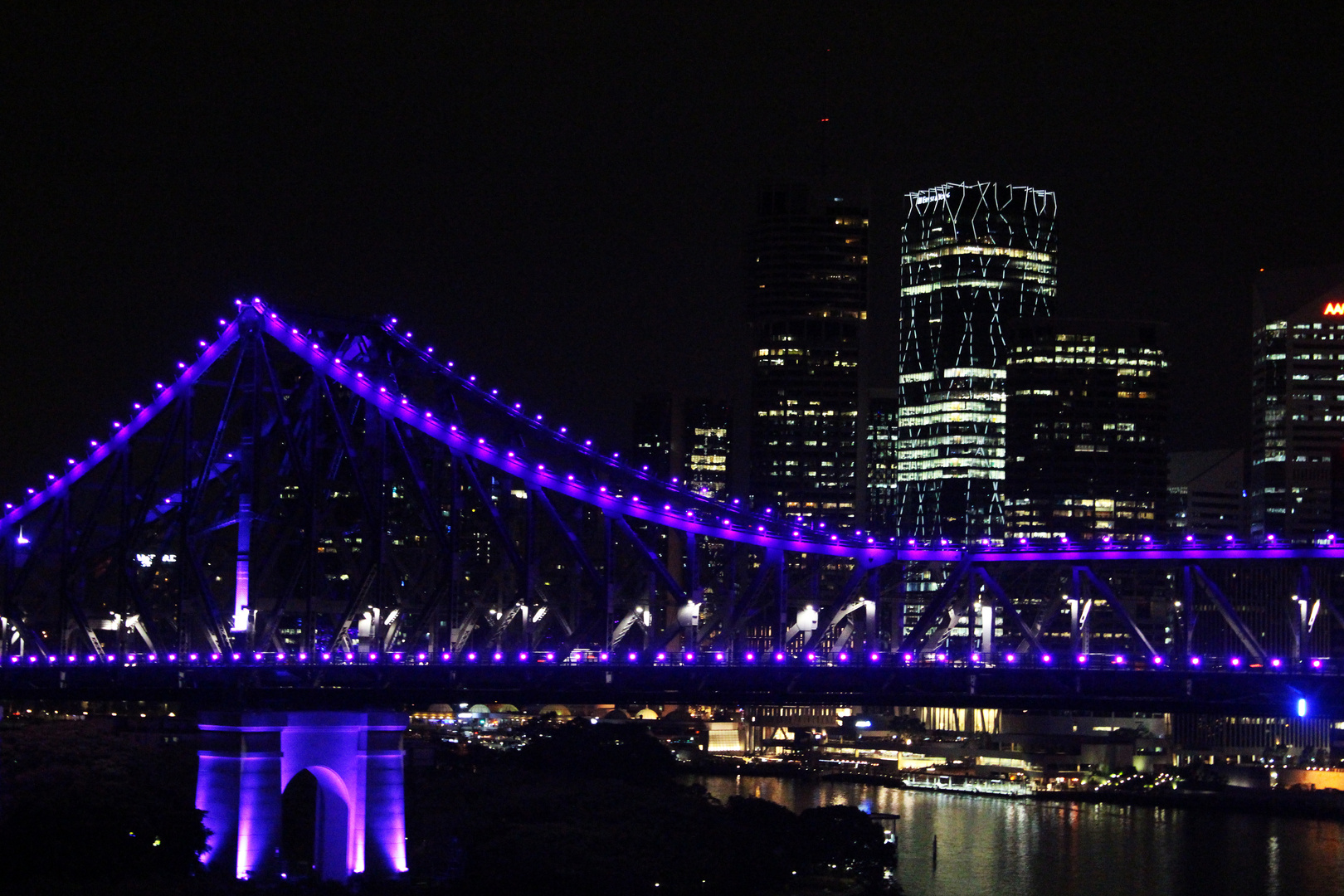 Brisbane by Night