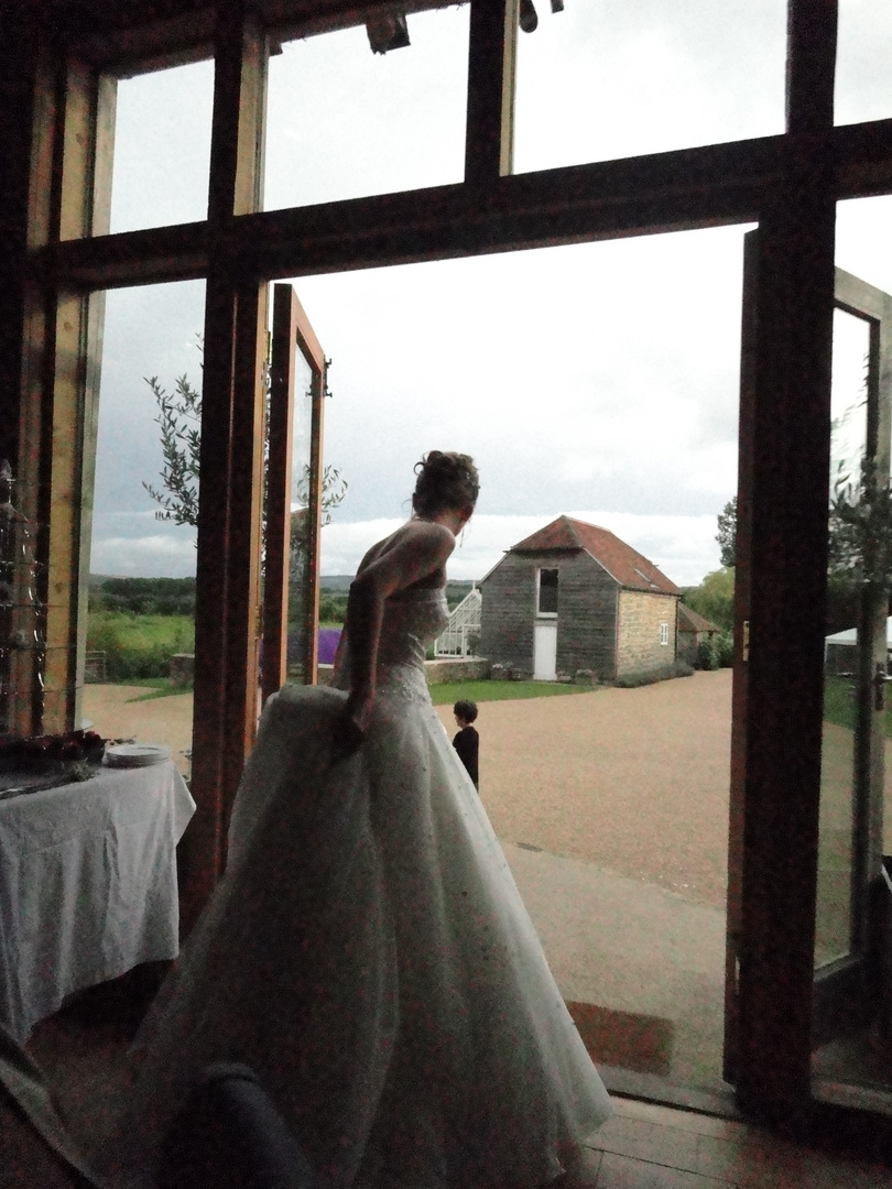 british country wedding beauty