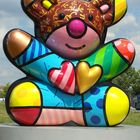 Britto   ...   Bear   ©S6355_PS