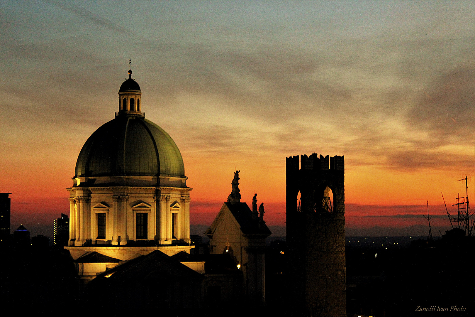 Brixia  Sunset 