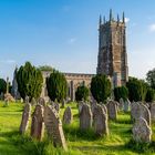 Broadclyst - Kirche mit urigem Friedhof