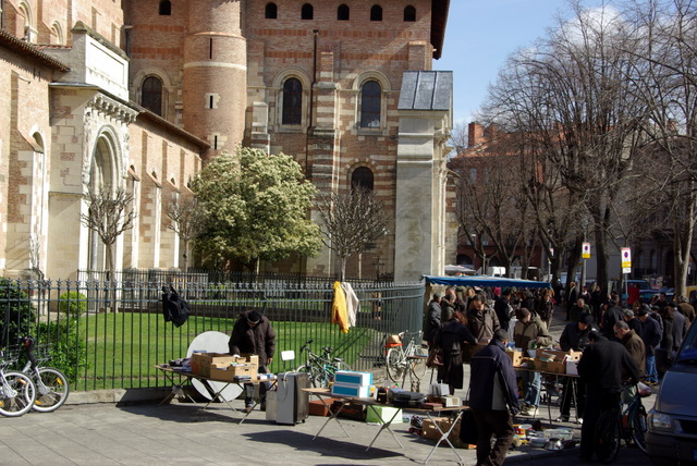 BROCANTE A ST SERNIN