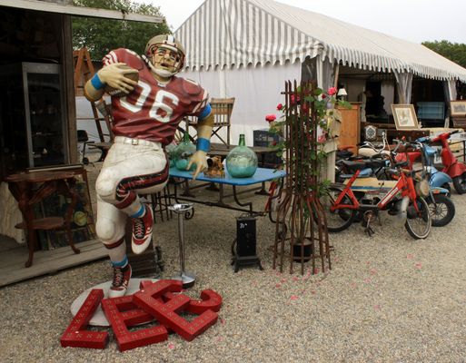 brocante bordeaux ! (by aixoise, marie )