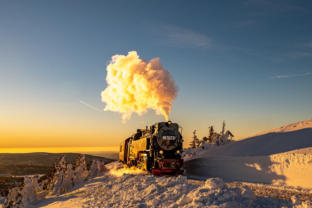 Brocken Glint