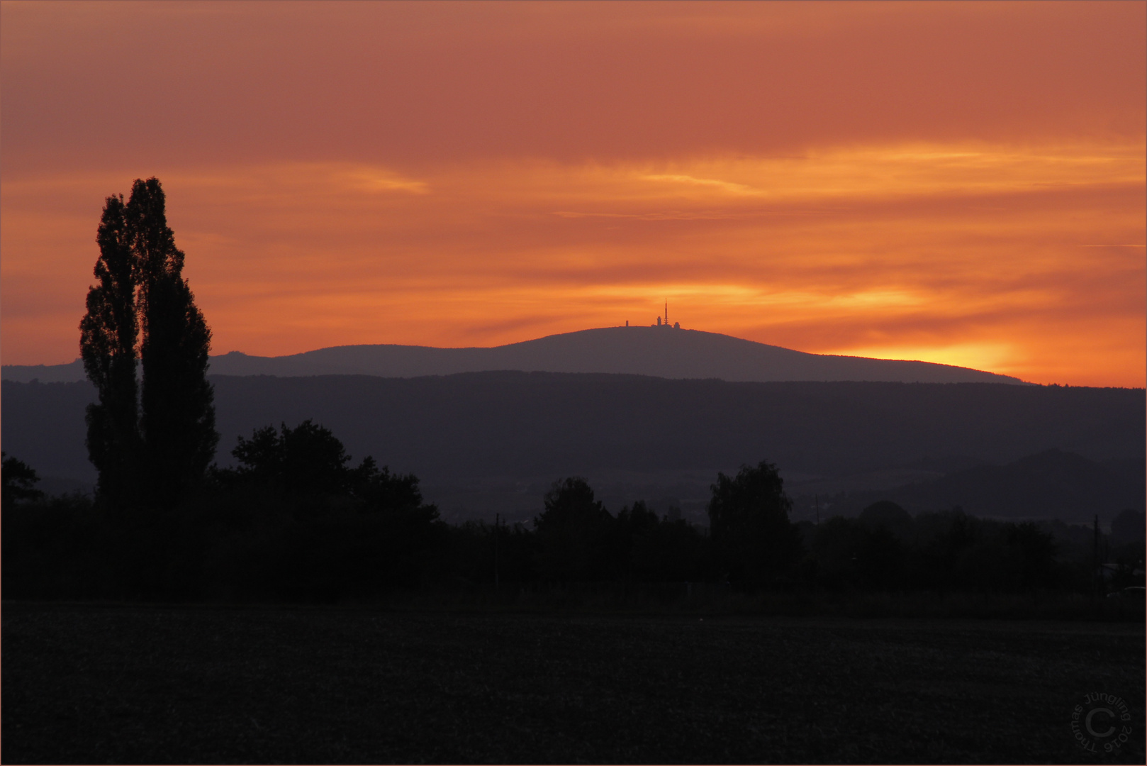 Brocken in Flammen...