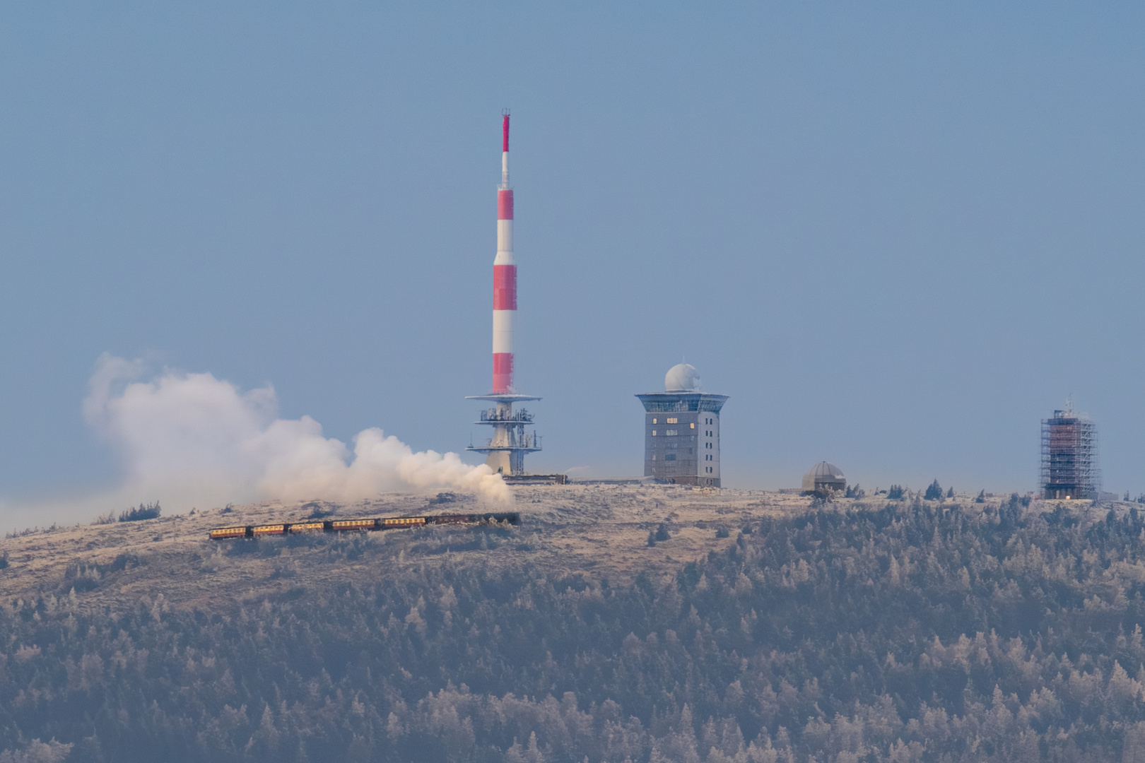 Brocken mit Brockenbahn 