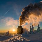 Brockenbahn im Sonnenuntergang