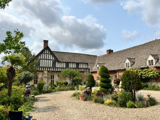 Brockworth Court, Gloucestershire